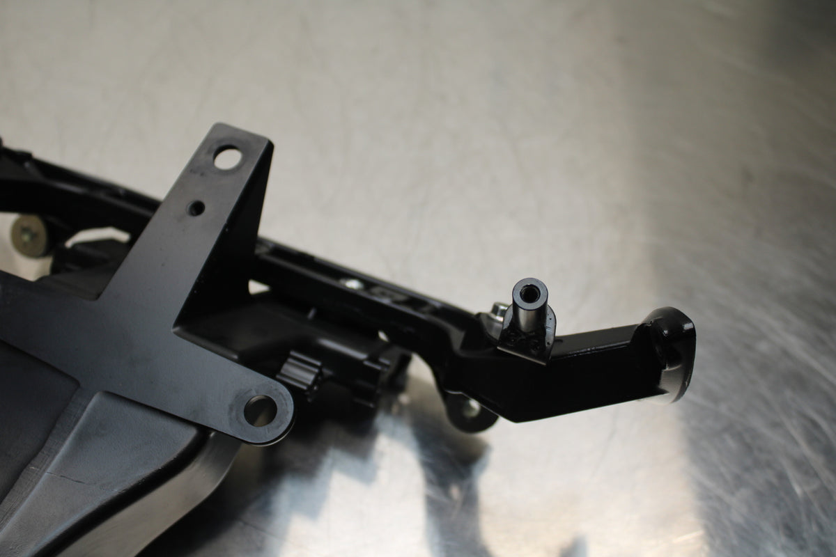 23-24 KAWASAKI NINJA ZX14R NEW!! UPPER FAIRING MIRROR GAUGES STAY BRACKET BB141