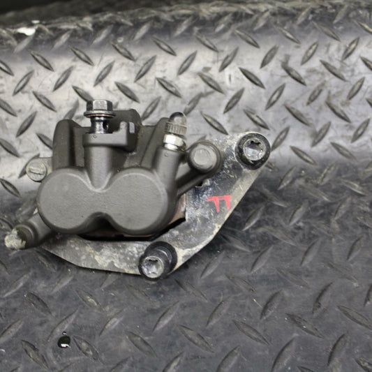 19 YAMAHA YZF R3  FRONT BRAKE CALIPER BB177