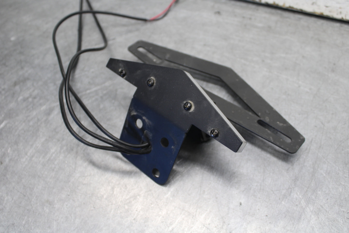 09-12 KAWASAKI NINJA ZX6R AFTERMARKET FENDER ELIMINATOR LICENSE BRACKET   BB698