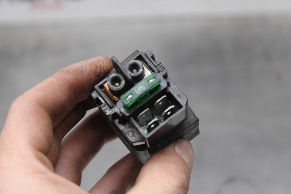 08 KAWASAKI NINJA ZX10R ENGINE STARTER RELAY STARTING MOTOR SWITCH BB902