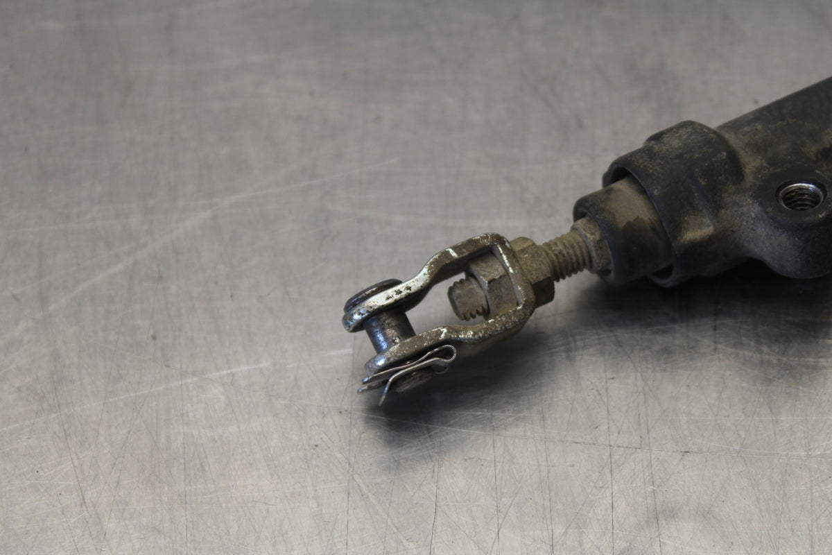 15 TRIUMPH TIGER 800 REAR BACK BRAKE MASTER CYLINDER W RESERVOIR BB873
