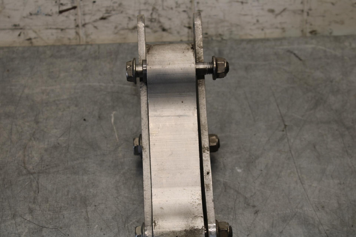 2011 Kawasaki Ninja ZX10R ZX1000K ABS REAR DOGBONE SHOCK LINKAGE LINK BB555