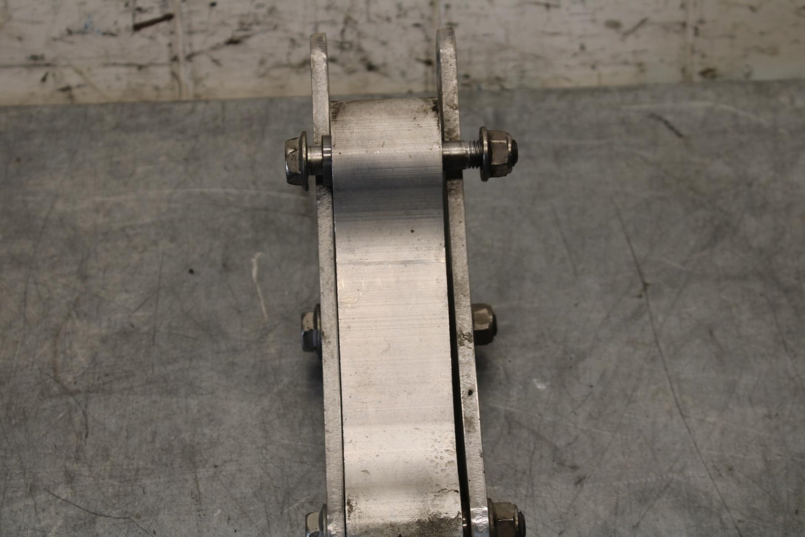 2011 Kawasaki Ninja ZX10R ZX1000K ABS REAR DOGBONE SHOCK LINKAGE LINK BB555