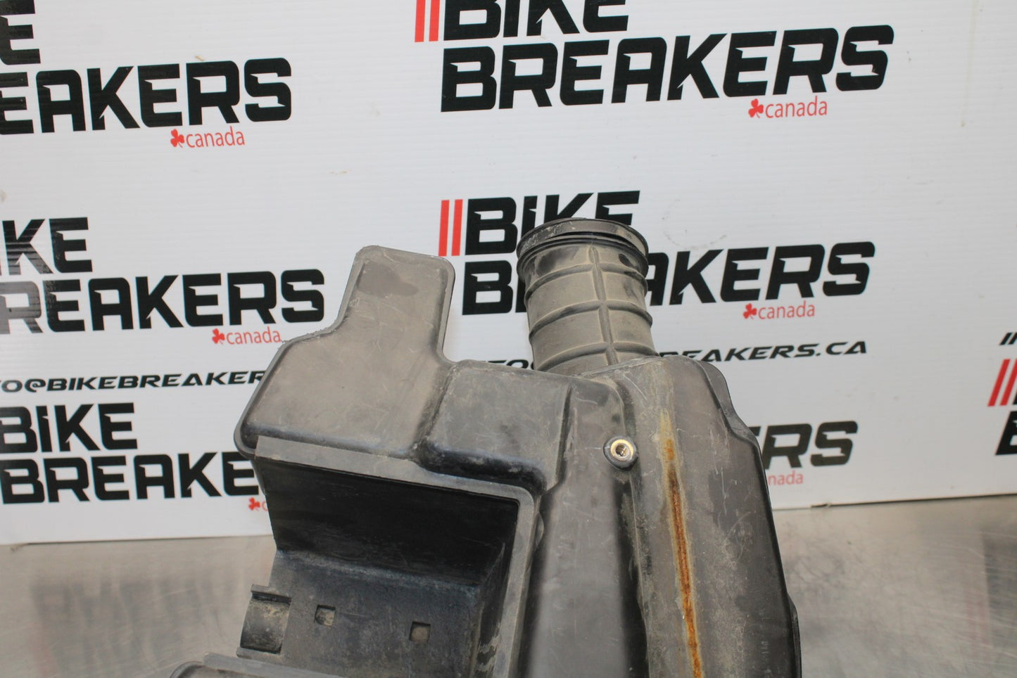 08-18 KAWASAKI KLR650 AIRBOX AIR INTAKE FILTER BOX BB183