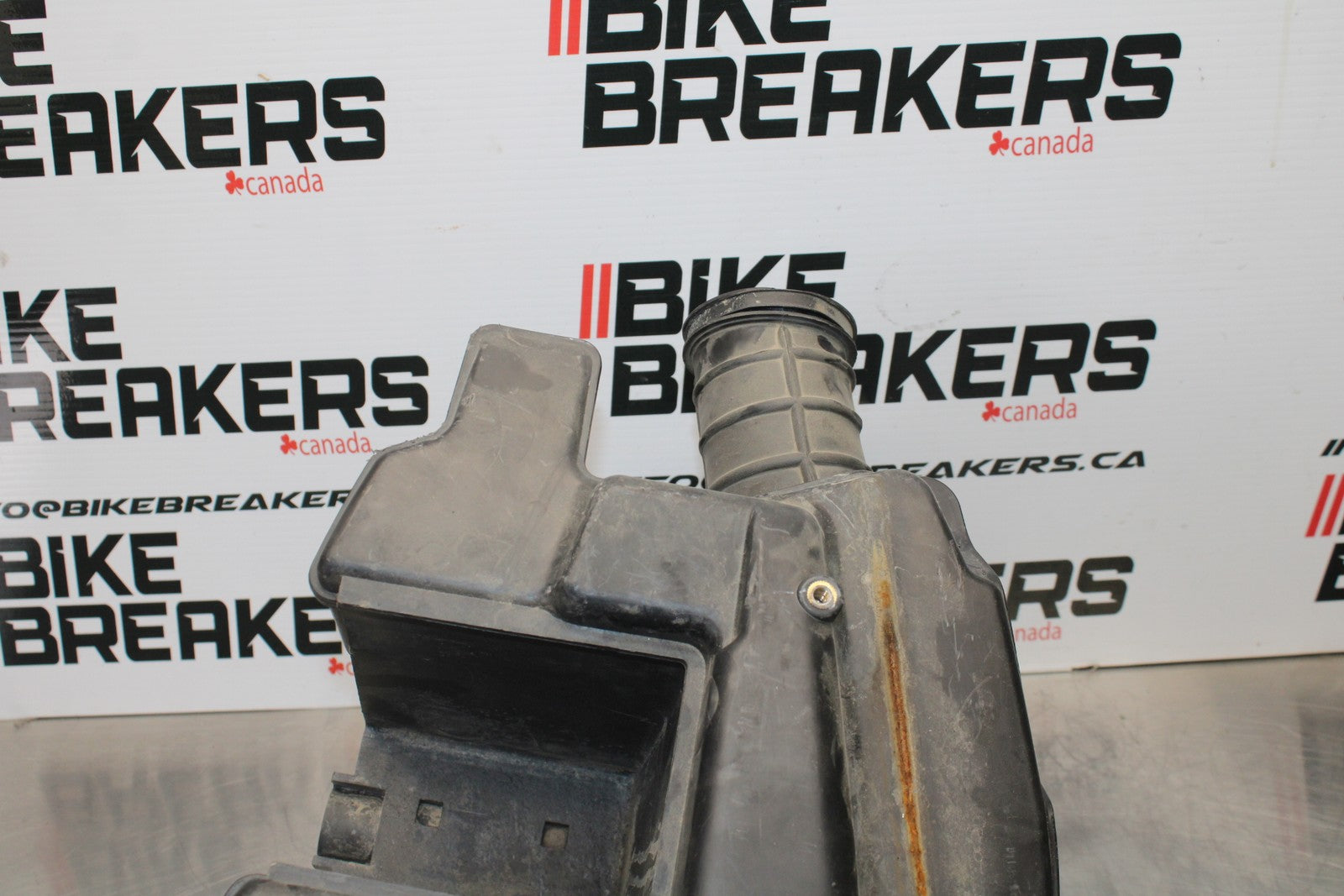 08-18 KAWASAKI KLR650 AIRBOX AIR INTAKE FILTER BOX BB183