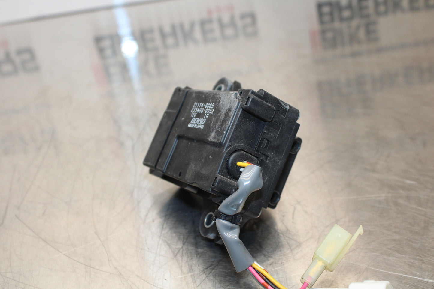 13-17 KAWASAKI NINJA ZX6R ZX636 ABS EXHAUST VALVE SERVO MOTOR BB143