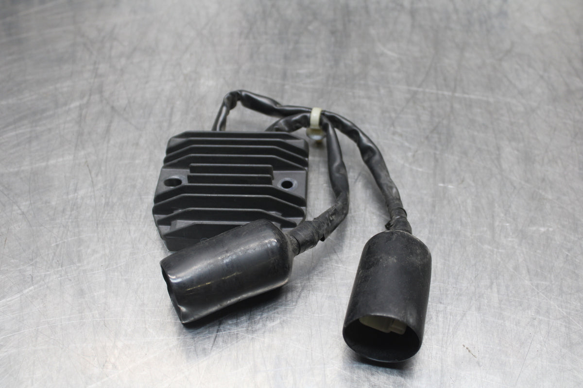 06-07 HONDA CBR1000RR RECTIFIER VOLTAGE REGULATOR BB166
