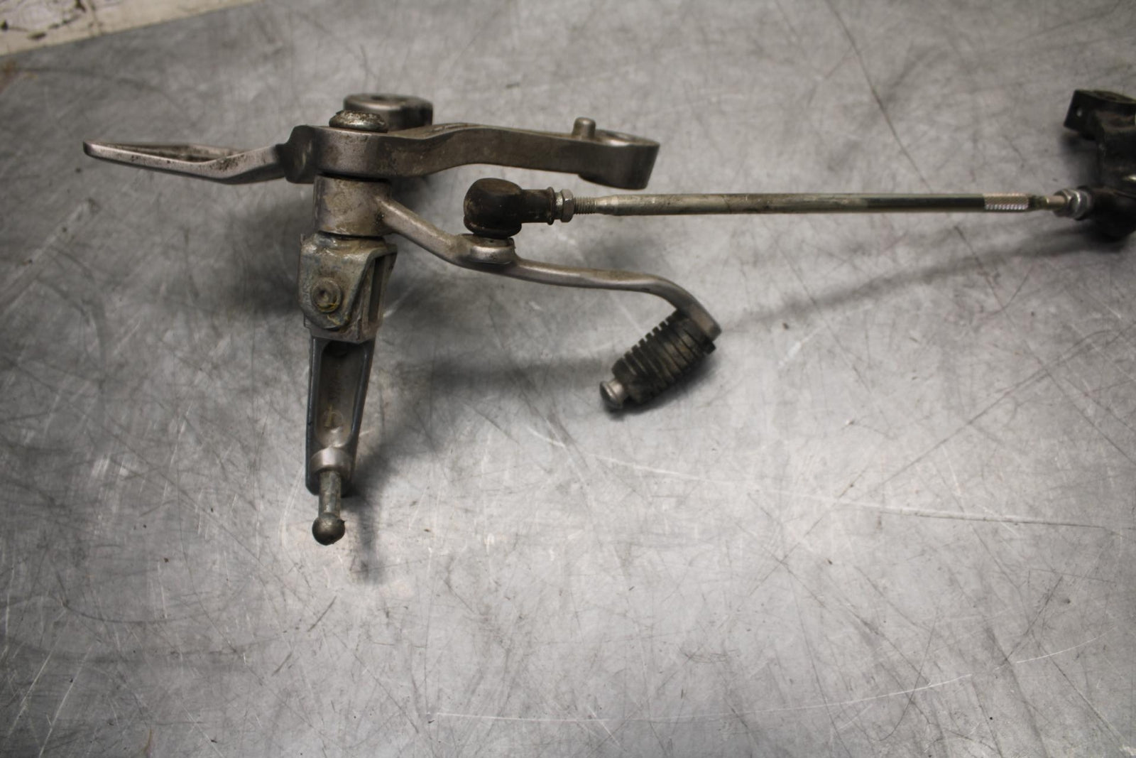 2016 Yamaha XSR900 ABS LEFT REARSET REAR SET FOOT PEG W SHIFTER BB516