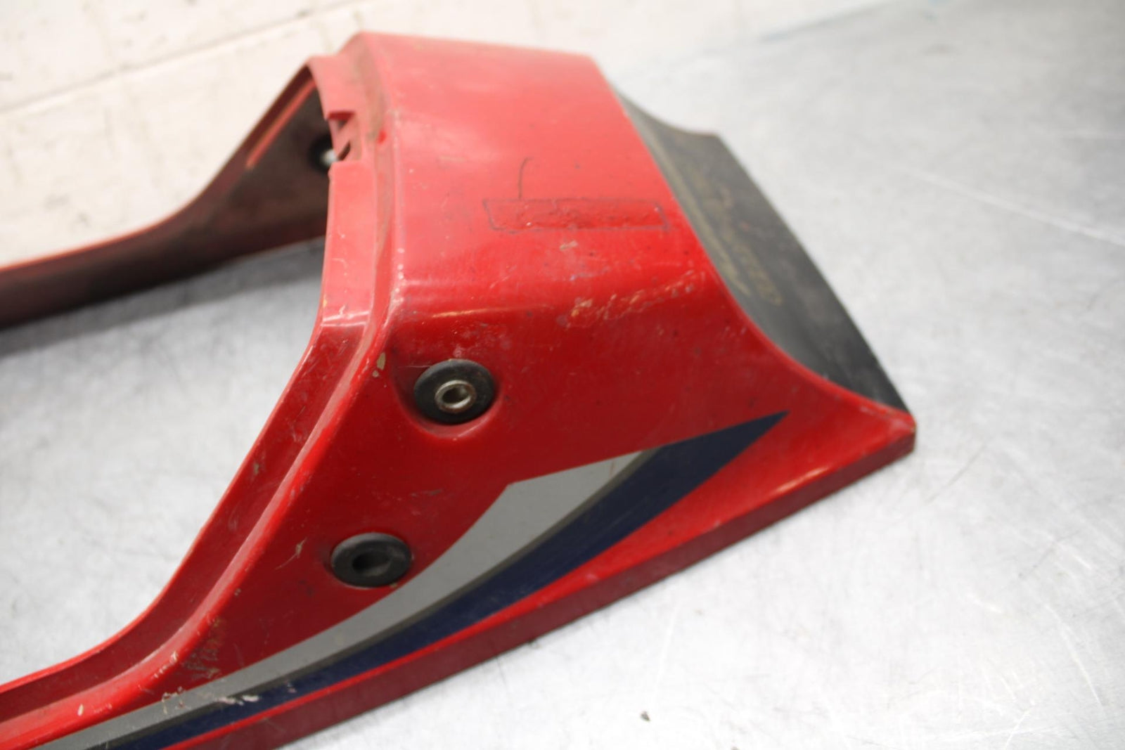 1983 Kawasaki GPz305 EX305B Belt REAR BACK TAIL FAIRING COWL SHROUD #B