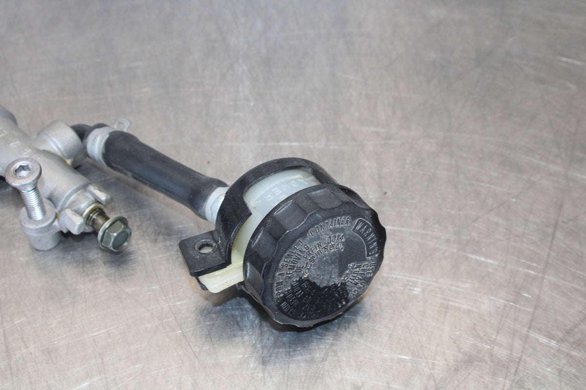 03-06 KAWASAKI Z1000 REAR BACK BRAKE MASTER CYLINDER W RESERVOIR BB164