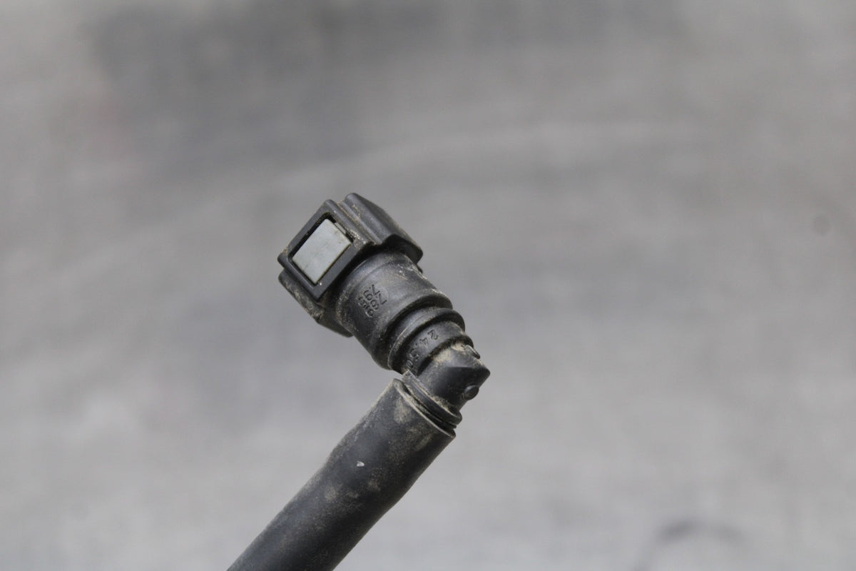 08-09 YAMAHA YZF R6S FUEL HOSE GAS LINE TUBE PIPE BB796