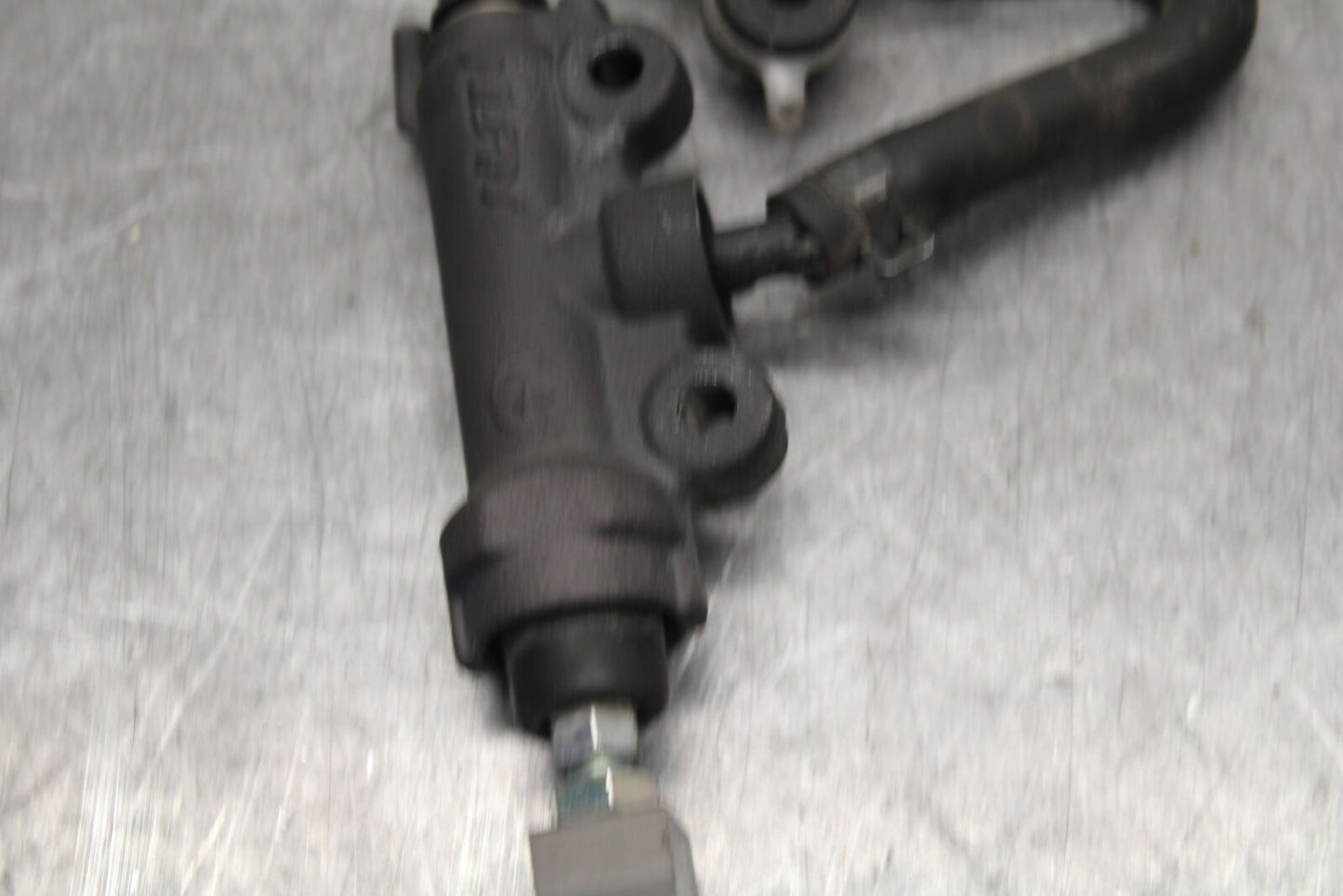 17-21 HONDA CBR1000RR SP REAR BACK BRAKE MASTER CYLINDER W RESERVOIR BB681