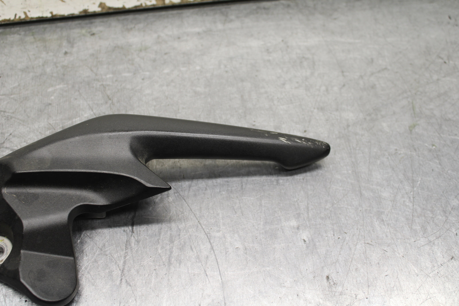 15-16 HONDA CB300F PASSENGER REAR SEAT GRAB BAR HANDLE SET BB740