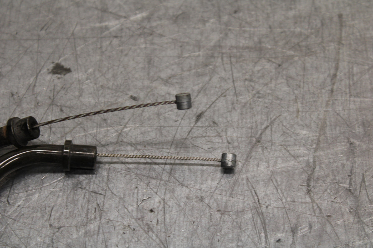06-07 SUZUKI GSXR750 THROTTLE CABLES LINES BB110