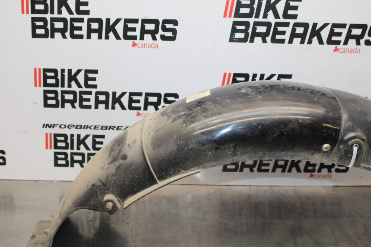 77 SUZUKI GS750 REAR BACK FENDER MUD GUARD BB779