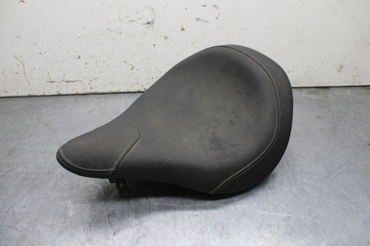 17-24 YAMAHA BOLT XVS950 FRONT DRIVERS SEAT BB729