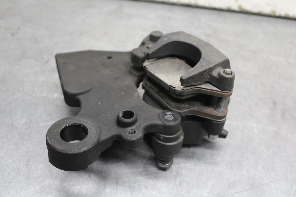 18-24 KAWASAKI NINJA 650 REAR BACK BRAKE CALIPER W MOUNT BRACKET BB725