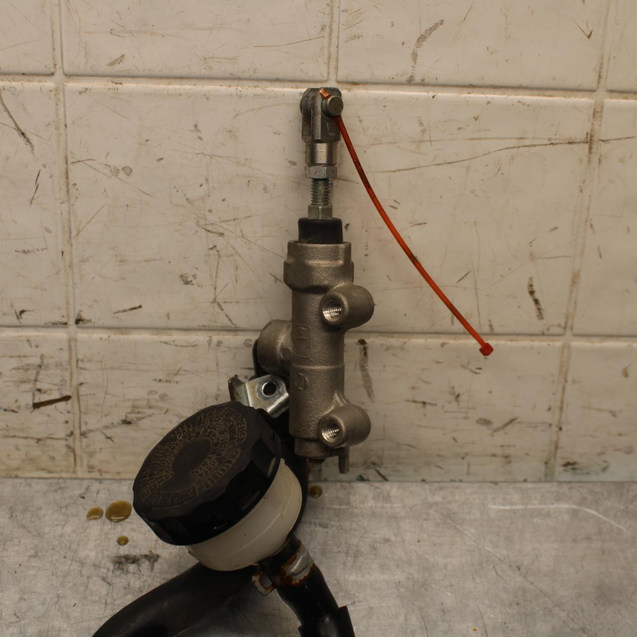 2012 Kawasaki Ninja ZX14R ZX1400E REAR BACK BRAKE MASTER CYLINDER BB60