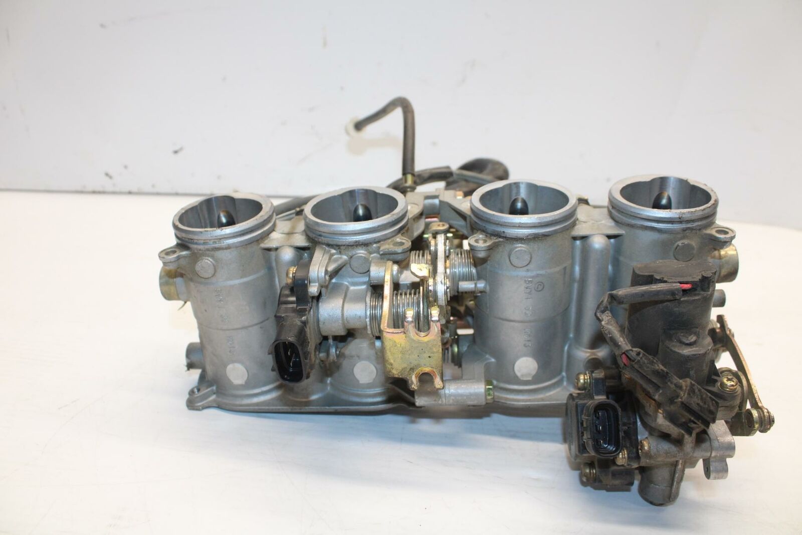 06 YAMAHA YZF R1 MAIN FUEL INJECTORS / THROTTLE BODIES  BB282