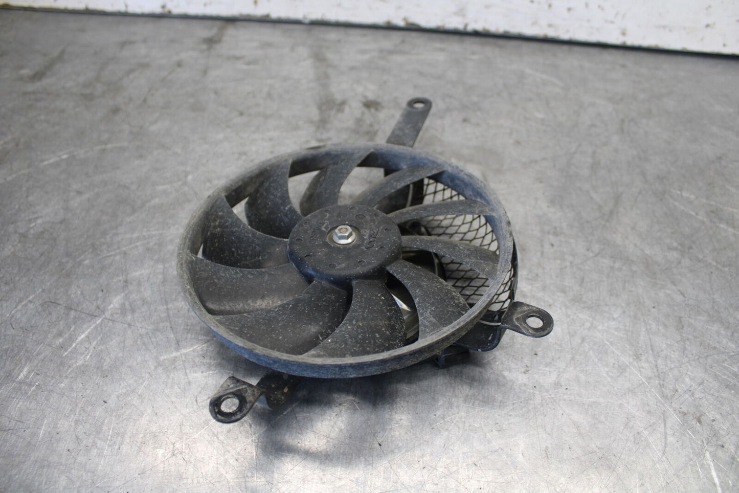 06-07 SUZUKI GSXR 600 ENGINE RADIATOR COOLING FAN BB694