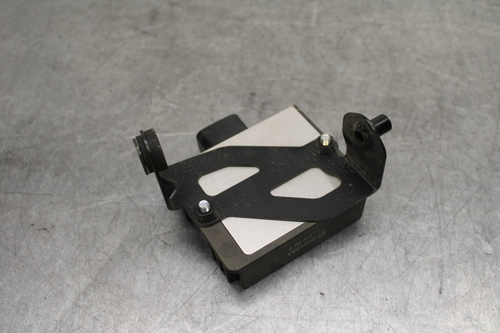 18-24 KAWASAKI NINJA 650 RECTIFIER VOLTAGE REGULATOR BB725