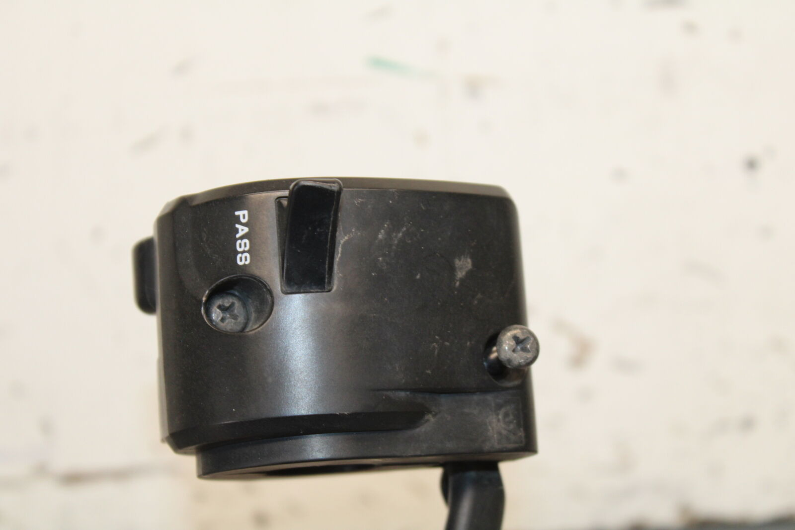 12-17 KAWASAKI ER-6N Z650 LEFT CLIP ON HANDLE HORN SIGNALS SWITCH SWITCHES BB709