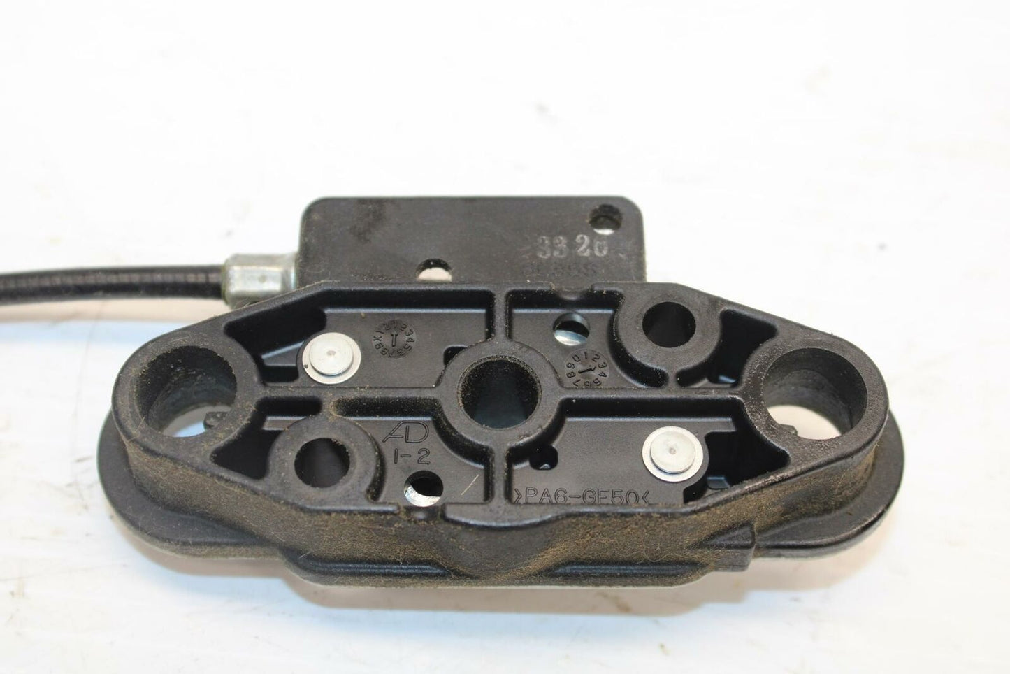13-16 SUZUKI BANDIT 1250S ABS FRONT REAR SEAT SADDLE  LATCH BB238