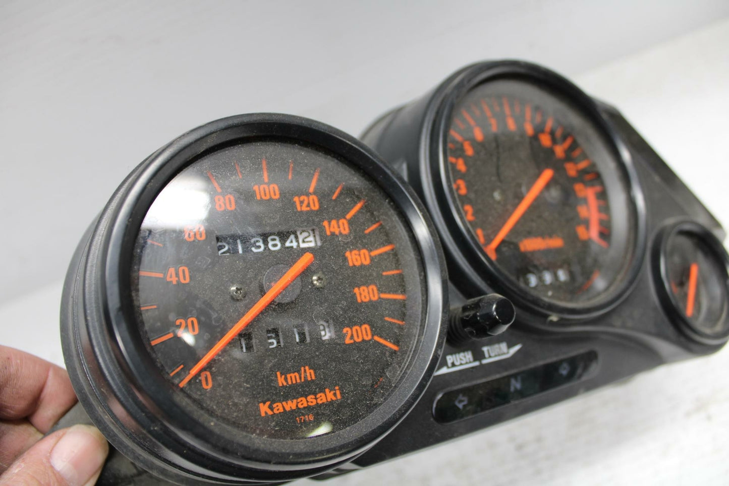 90-07 KAWASAKI ZZR 250 SPEEDO GAUGES  CLUSTER SPEEDOMETER TACHOMETER BB298