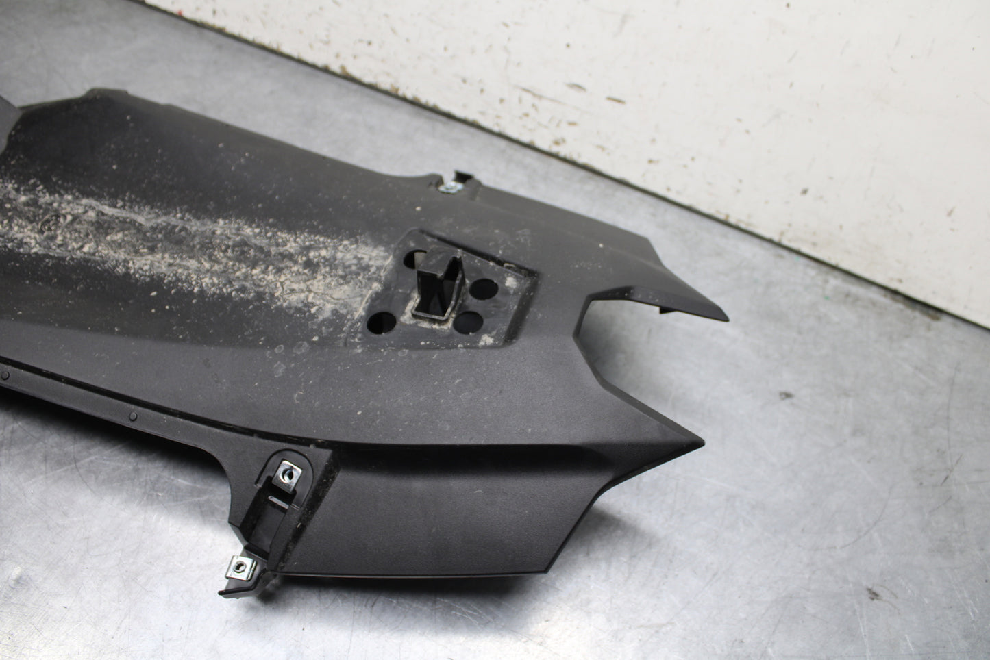 24 KAWASAKI NINJA 500 ABS REAR BACK TAIL UNDERTAIL FAIRING COWL FENDER BB730