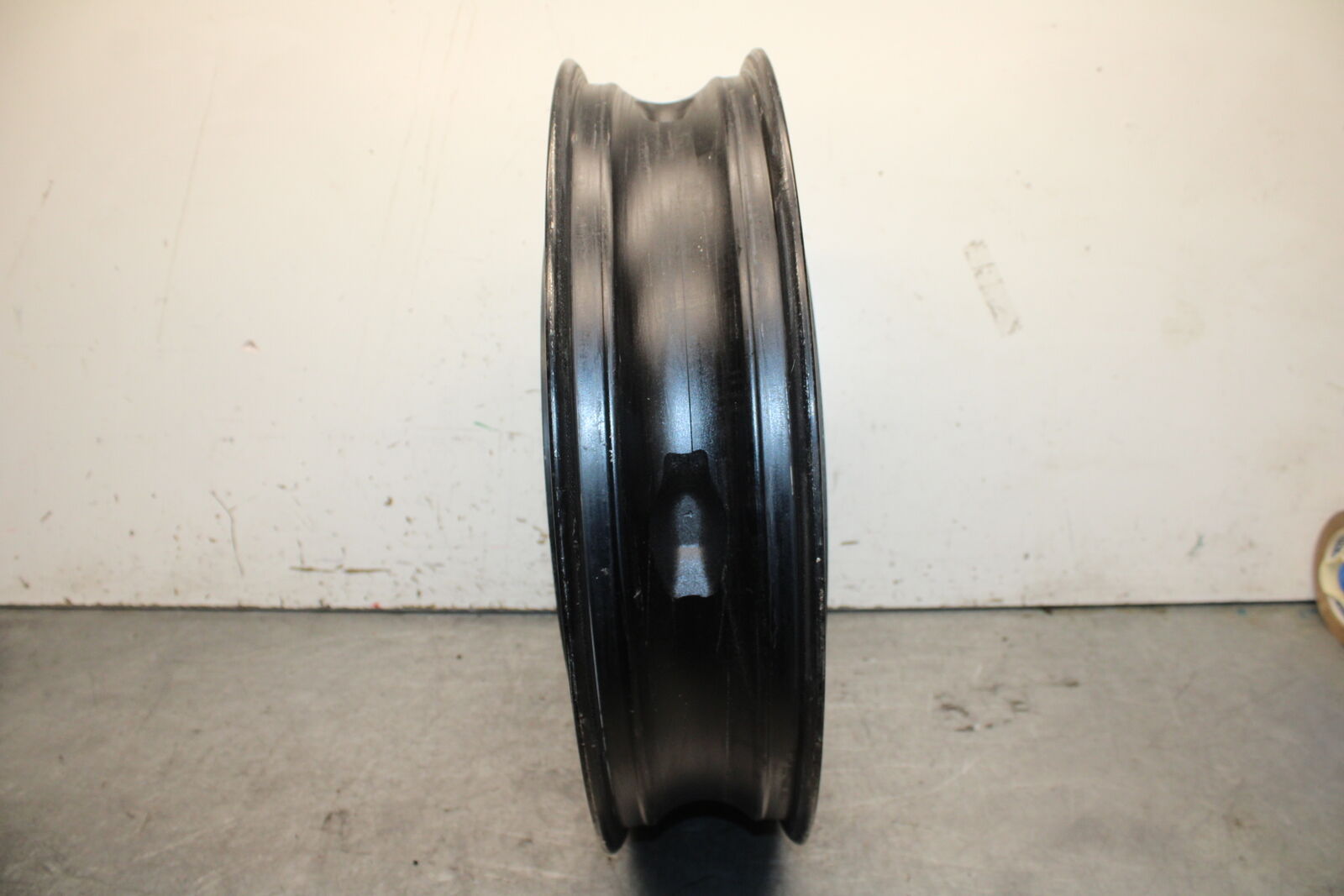 06 YAMAHA YZF R6 FRONT WHEEL FRONT RIM BB716