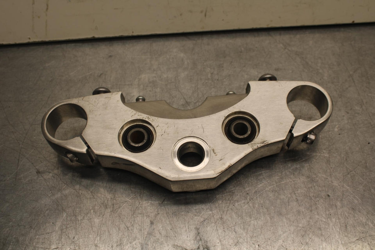 2007 Yamaha V Star 1300 XVS1300A FORKS UPPER TRIPLE TREE CLAMP BB78
