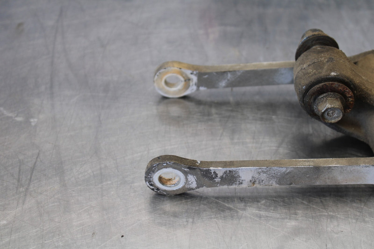 97-00 SUZUKI GSXR600 SRAD REAR DOGBONE SHOCK LINKAGE LINK BB921