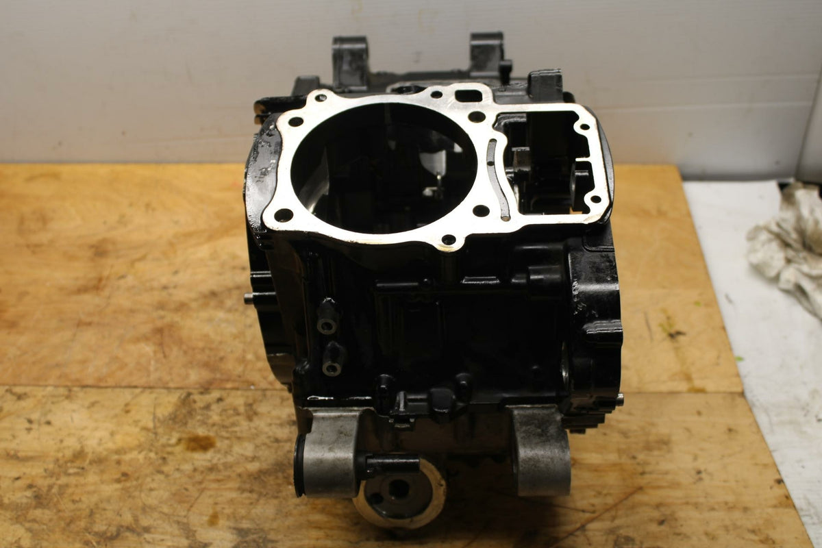 09-10 SUZUKI BOULEVARD M109R ENGINE MOTOR CASE CASES BB318