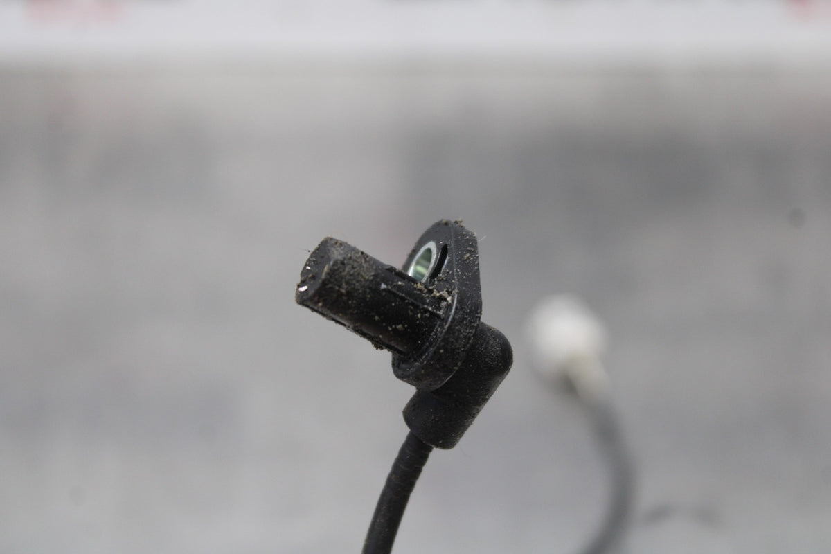 17-18 YAMAHA YZF R3 FRONT ABS BRAKE SENSOR BB813