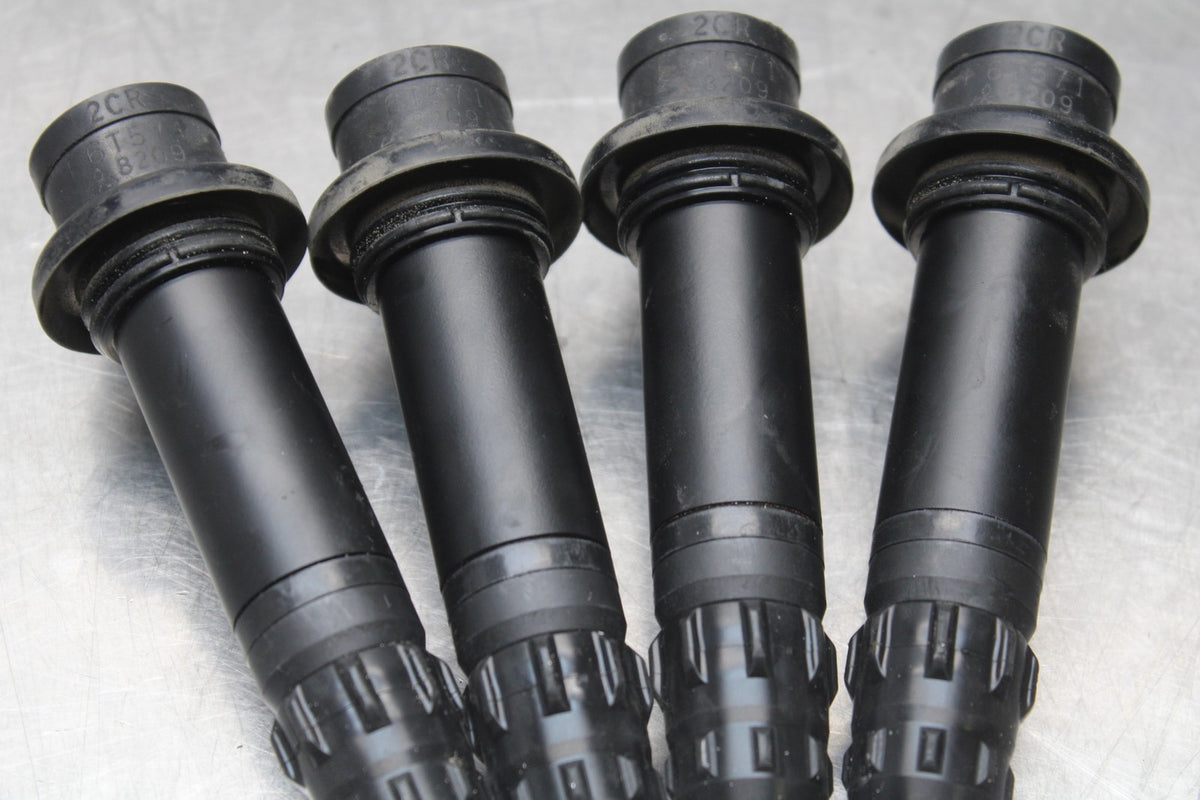18 YAMAHA YZF R1  IGNITION COILS COIL SPARK PLUG CAPS BB838