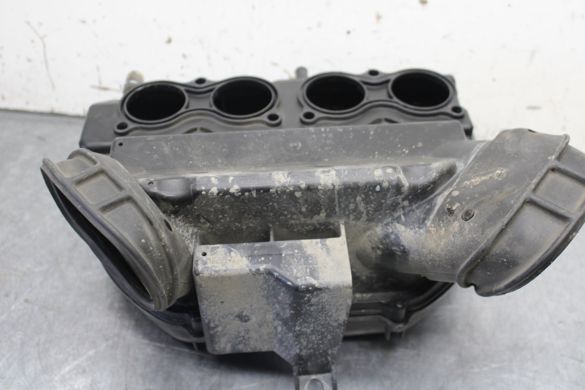 11-24 SUZUKI GSXR750 AIRBOX AIR INTAKE FILTER BOX BB714