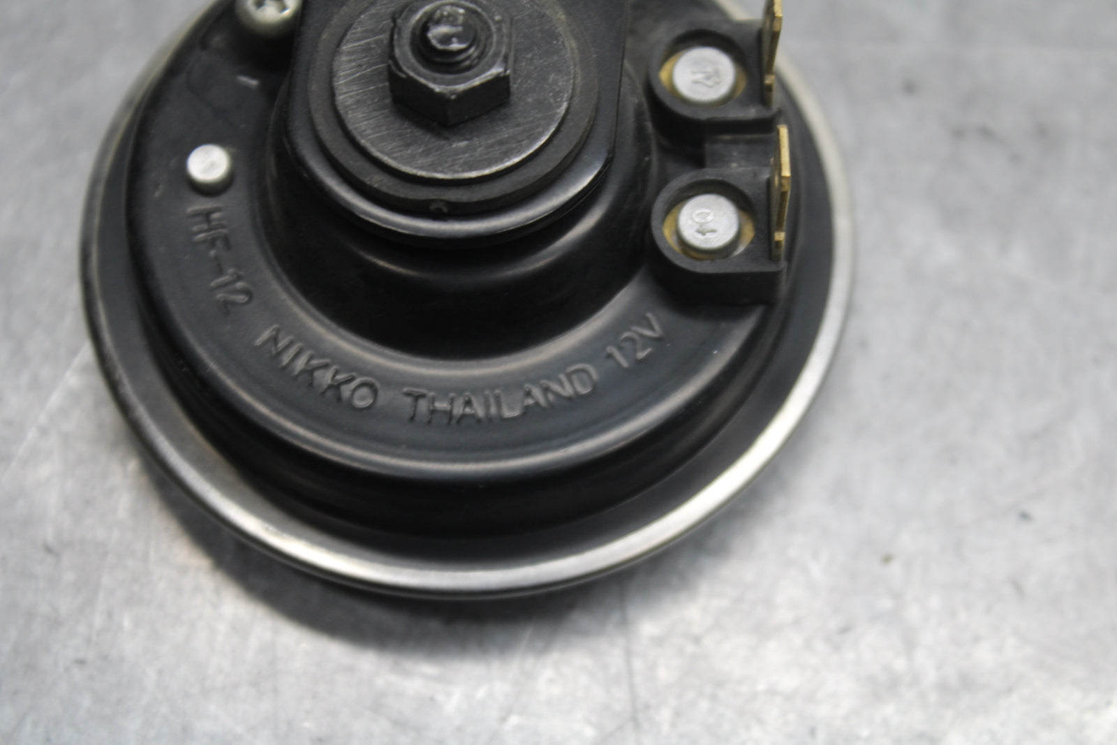 18-24 KAWASAKI NINJA 650 HORN SIGNAL BB725