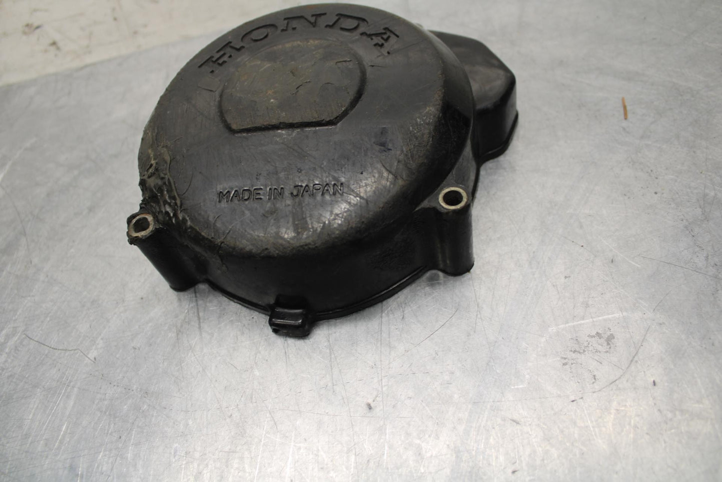 85-88 HONDA NS400R NC19 NSR400 NS400RG STATOR MAGNETO ALTERNATOR  COVER BB32