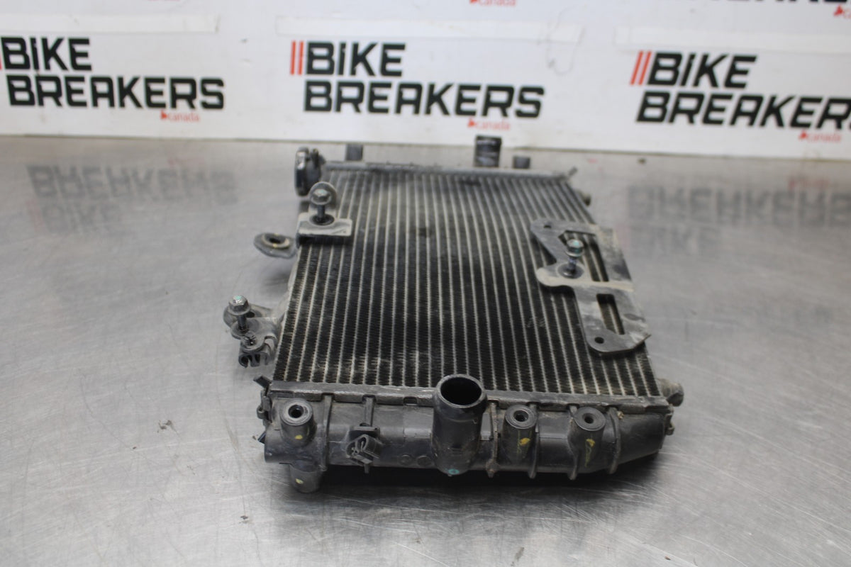 22 HARLEY-DAVIDSON PAN AMERICA 1250 ENGINE RADIATOR MOTOR COOLER COOLING BB910