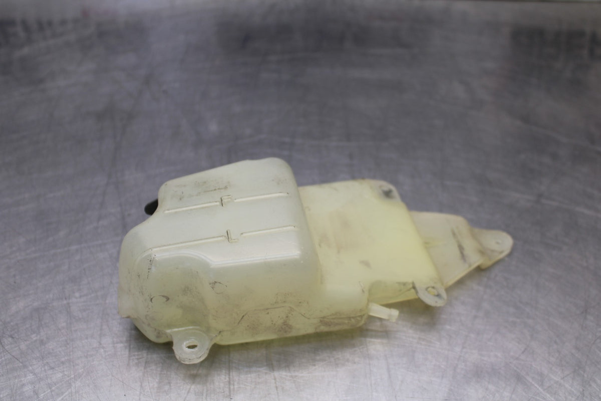 08 KAWASAKI VULCAN 1600 VN1600D NOMAD COOLANT WATER TANK RESERVOIR BOTTLE BB904