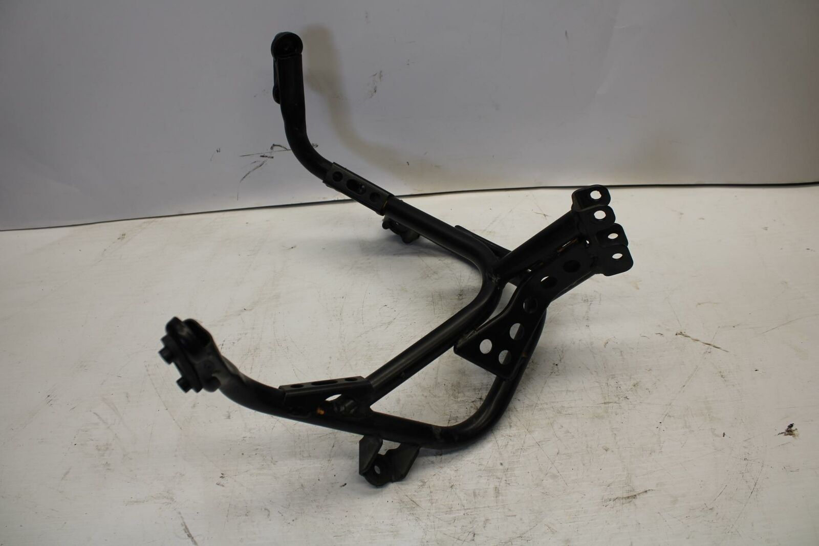 04-09 SUZUKI GS500F UPPER FAIRING MIRROR GAUGES STAY BRACKET BB261