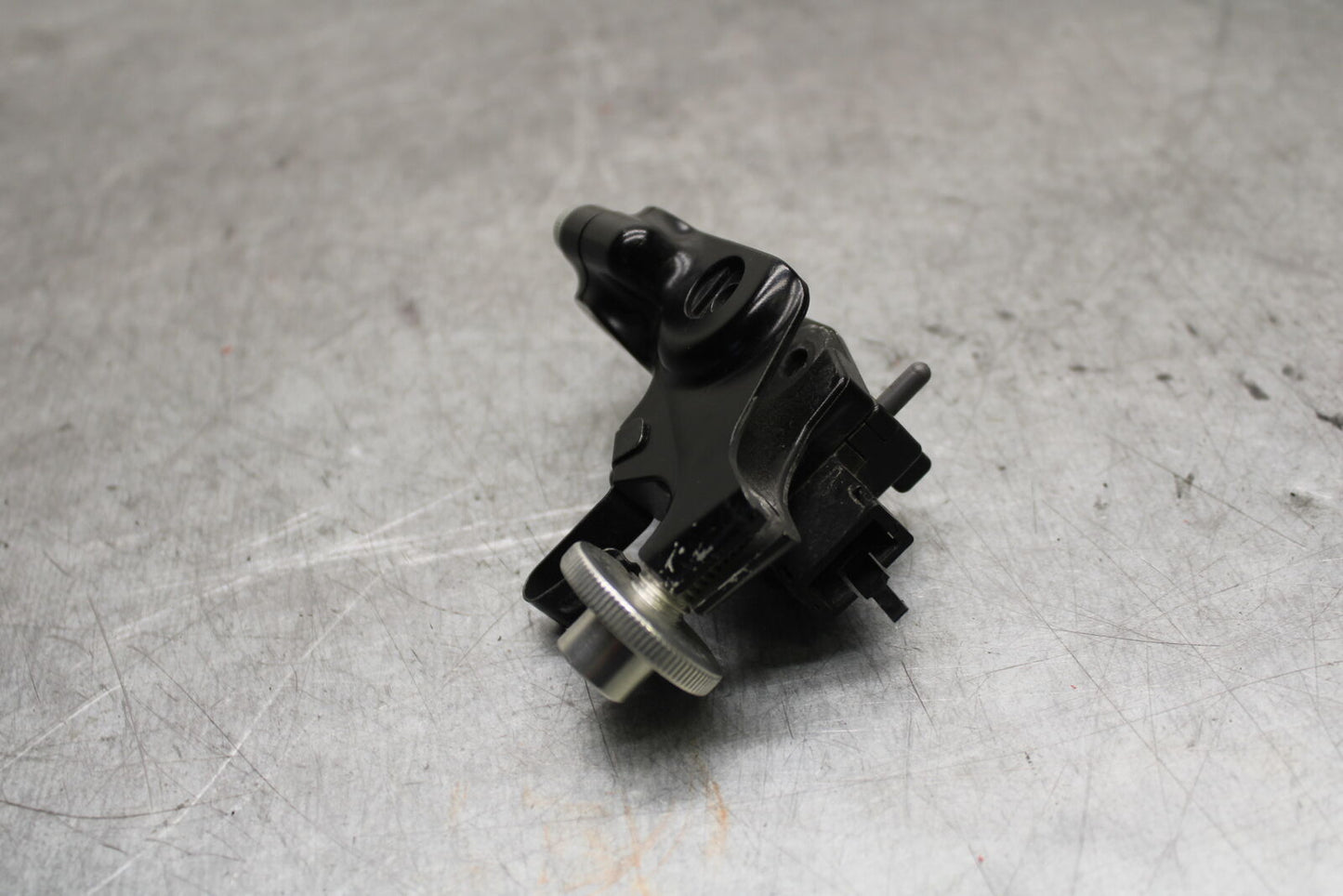 13-18 KAWASAKI NINJA ZX6R CLUTCH LEVER PERCH MOUNT BRACKET BB666