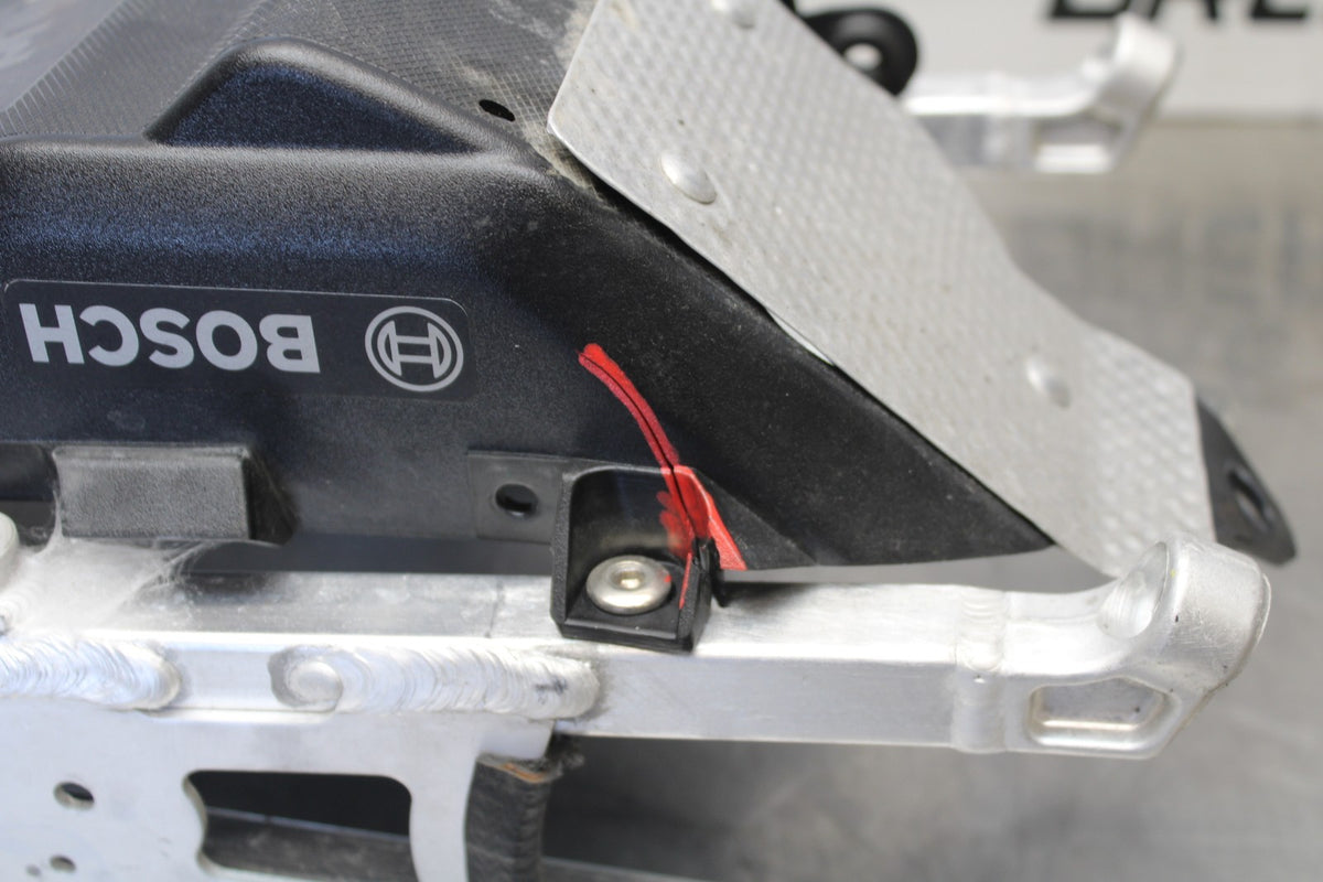 16 APRILIA TUONO V4 1100 REAR SUBFRAME BACK SUB FRAME BB905