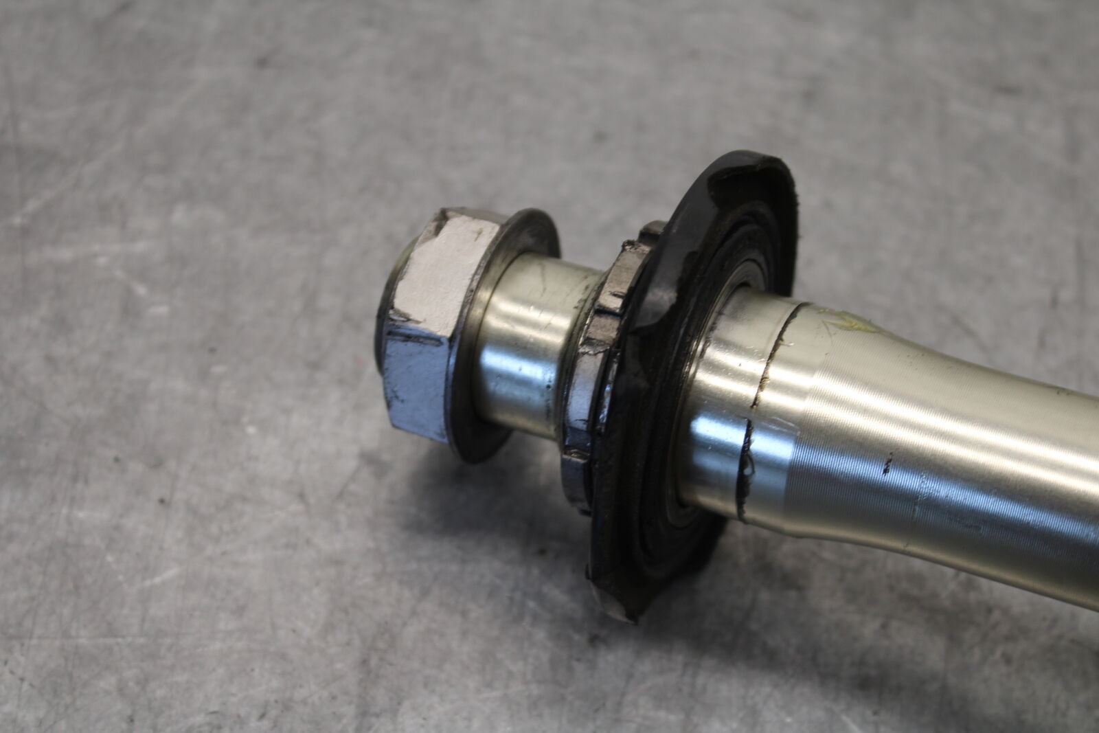 09-12 KAWASAKI NINJA ZX6R ZX600R FRONT FORKS CLAMP LOWER TRIPLE TREE STEM BB656