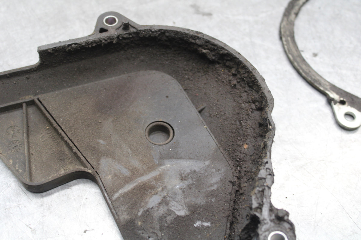 05-06 HONDA CBR600RR ENGINE SPROCKET COVER 11350-MEE-A00  BB689