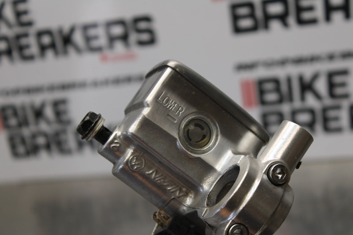 08 KAWASAKI VULCAN 900 FRONT BRAKE MASTER CYLINDER BB184