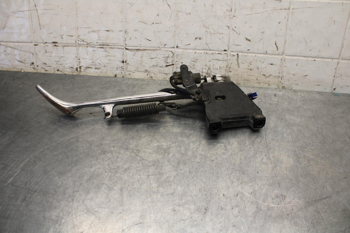 07-08 YAMAHA V STAR 1100 KICKSTAND SIDE KICK STAND BB71