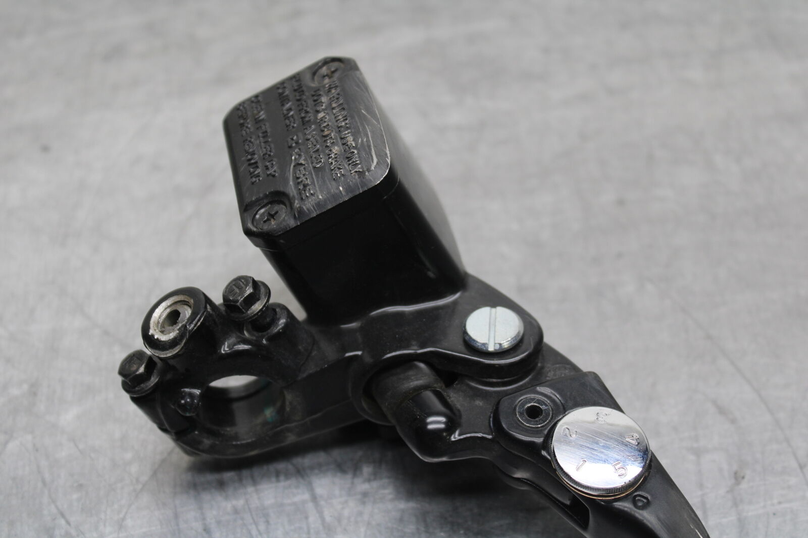 17-24 KTM 390 DUKE FRONT BRAKE MASTER CYLINDER w/ LEVER BB734