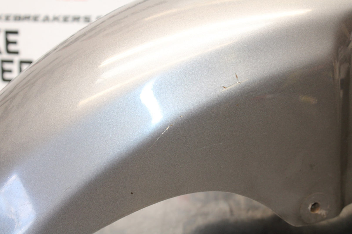 05 TRIUMPH ROCKET III FRONT WHEEL FENDER BB186
