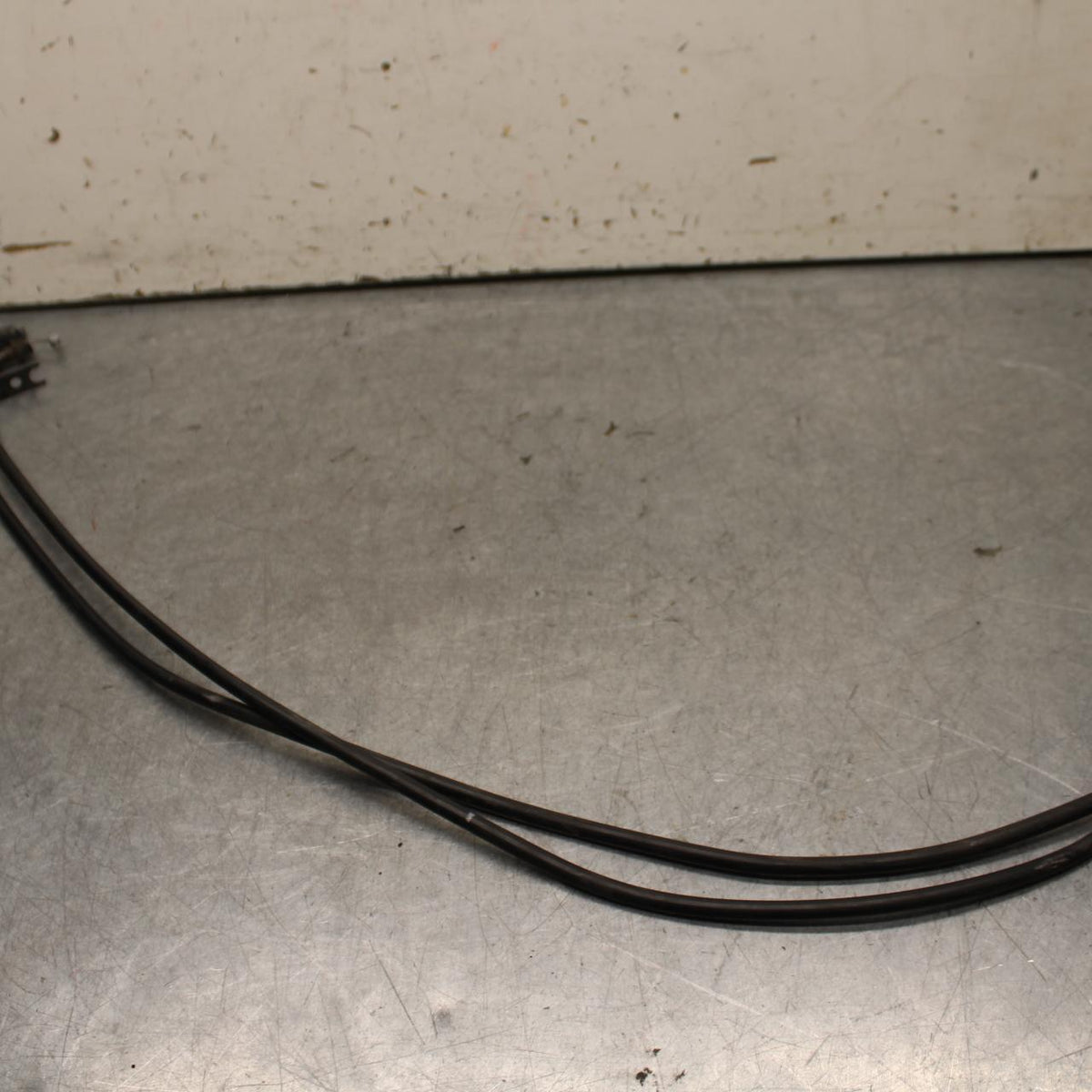 06-07 SUZUKI GSXR750 THROTTLE CABLES LINES 58300-01H00 58300-02H10 BB645